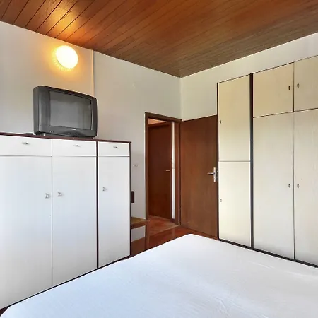 Big 80 M2 With Balcony In The Heart Of * Spalato