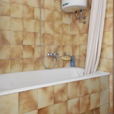 Big 80 M2 With Balcony In The Heart Of Spalato